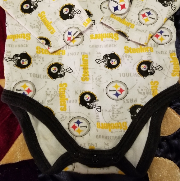 Steelers 0-3 Girl or Boy Onesie - Picture 6 of 6